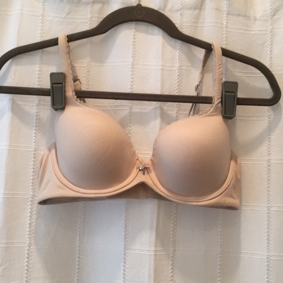Victoria’s Secret bra - Picture 2 of 4